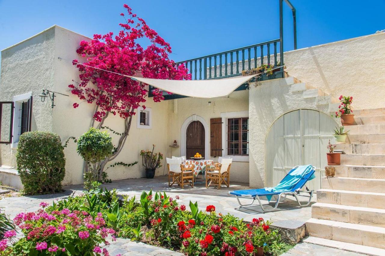 Bougainvillea House In Crete ซิเตีย ภายนอก รูปภาพ