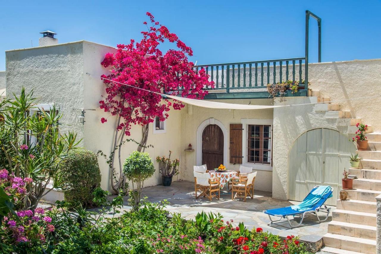 Bougainvillea House In Crete ซิเตีย ภายนอก รูปภาพ